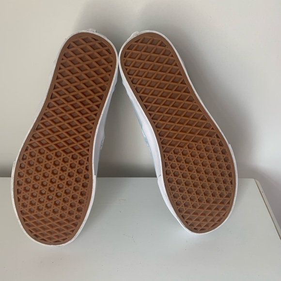 Vans Slip Ons - Picture 7 of 10